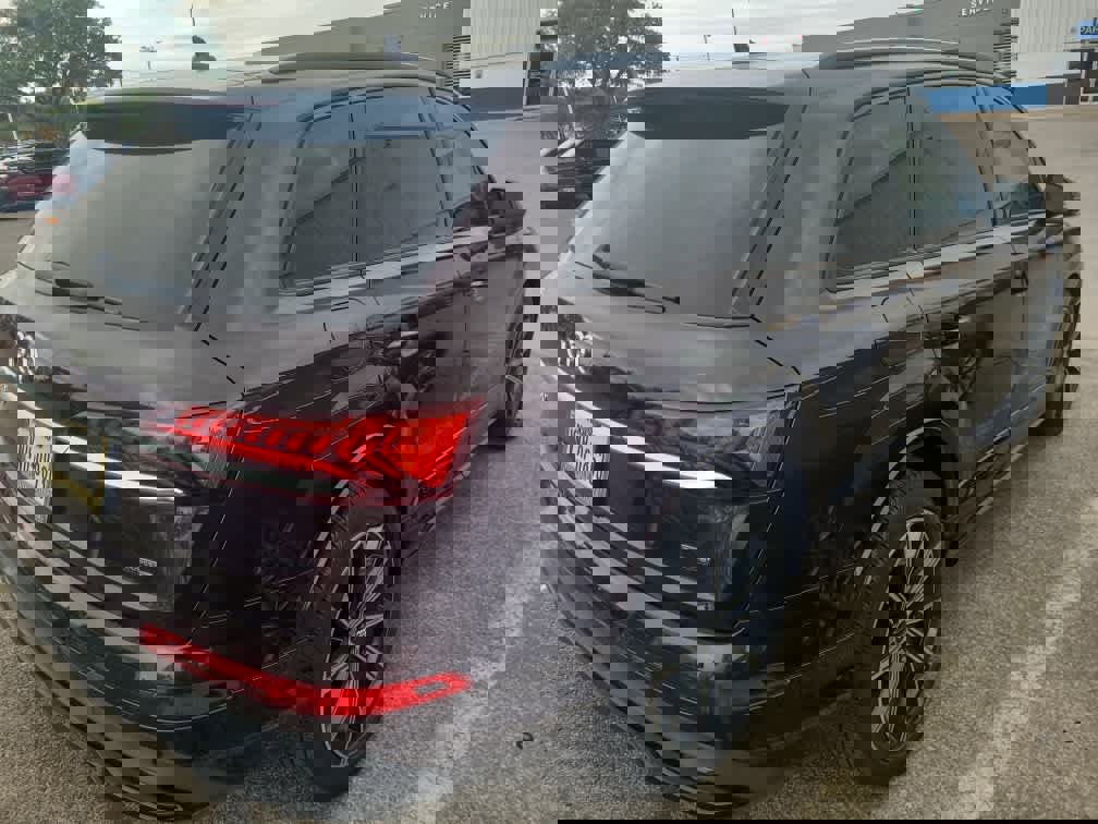 Used 2020 Audi Q7 3.0T Premium Plus w/ Premium Plus Package image 6