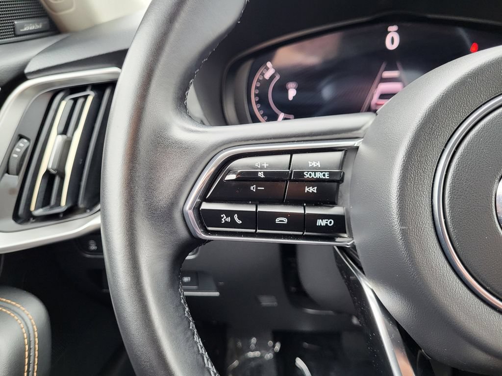 Used 2024 MAZDA CX-90 Plug-In Hybrid w/ Premium Pkg AWD/4WD image 17