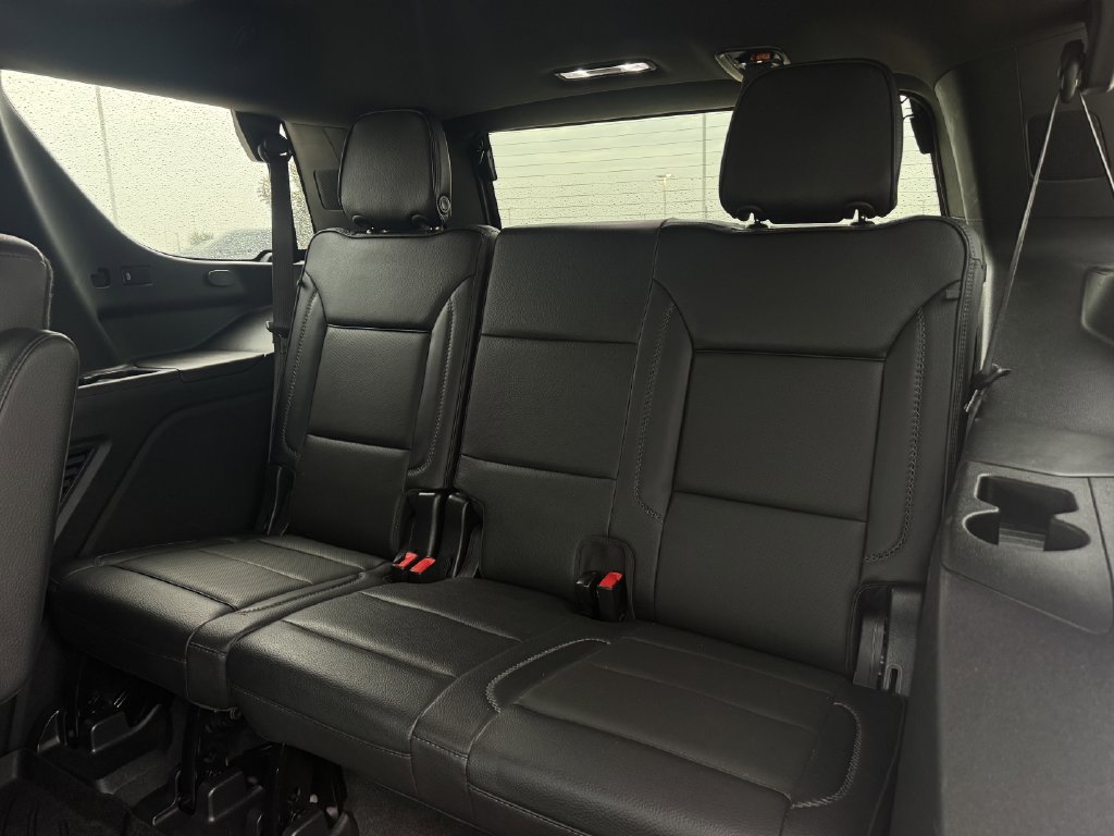 Used 2023 GMC Yukon Denali AWD/4WD image 27