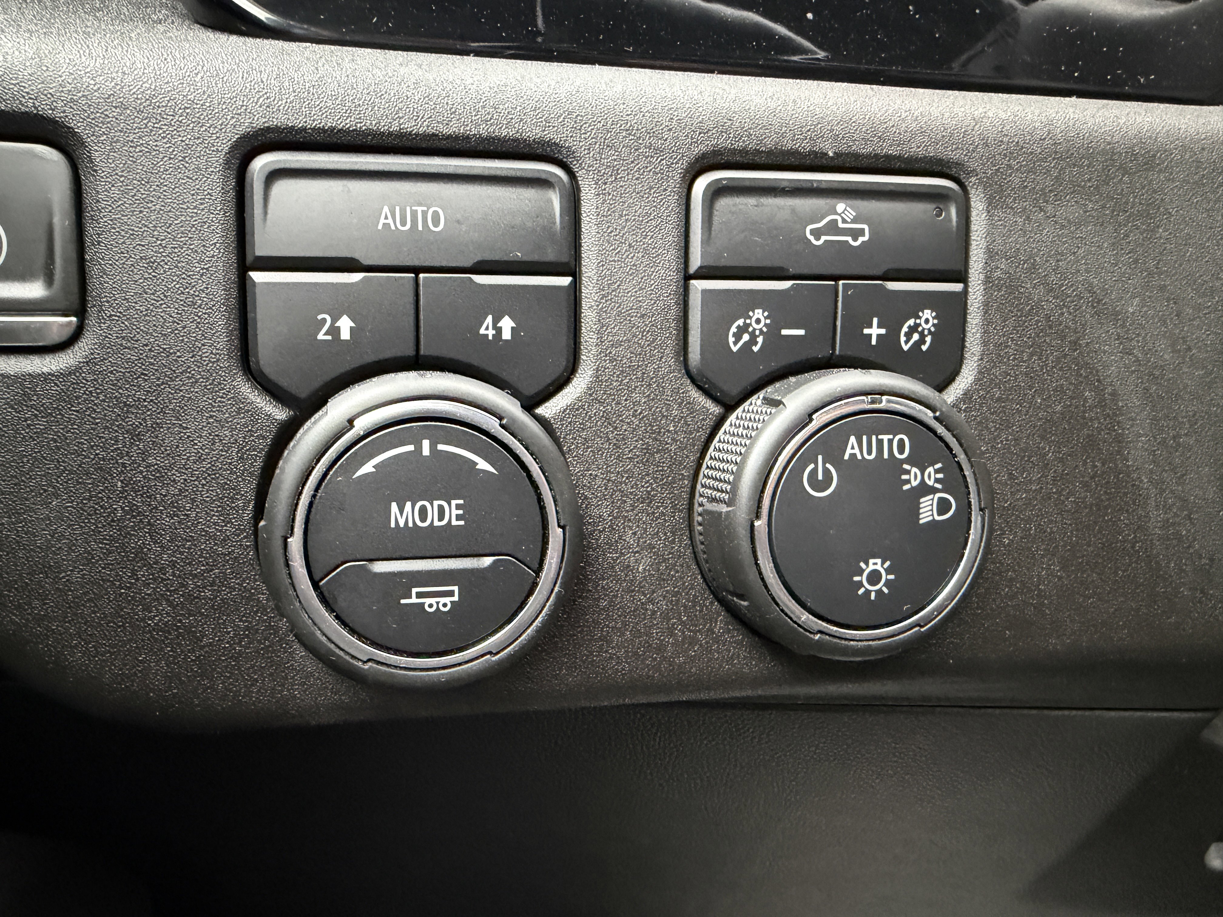 Used 2023 Chevrolet Silverado 1500 LT image 21