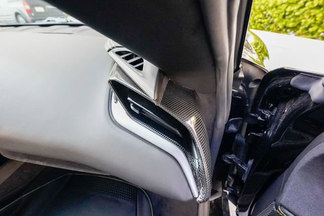 Used 2021 Ferrari SF90 Stradale image 81