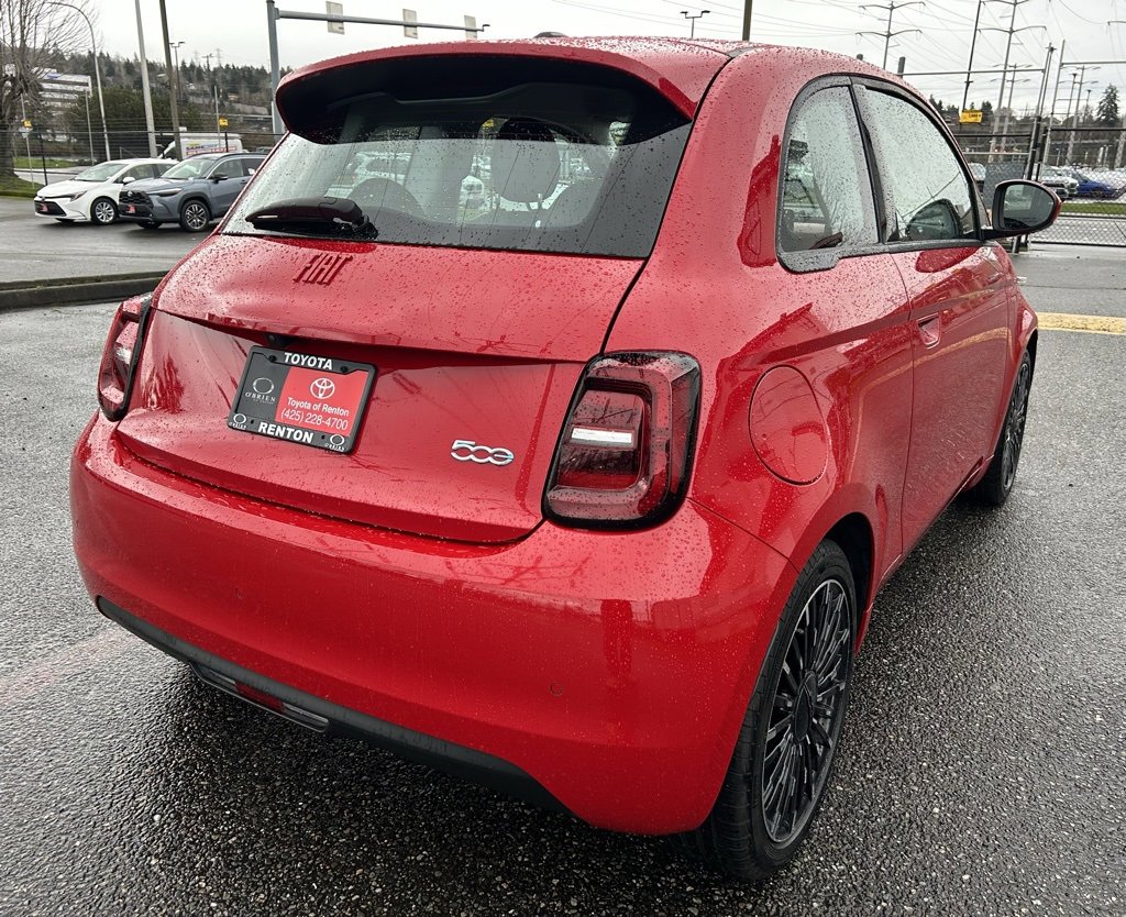 Used 2024 FIAT 500 e (RED) image 5