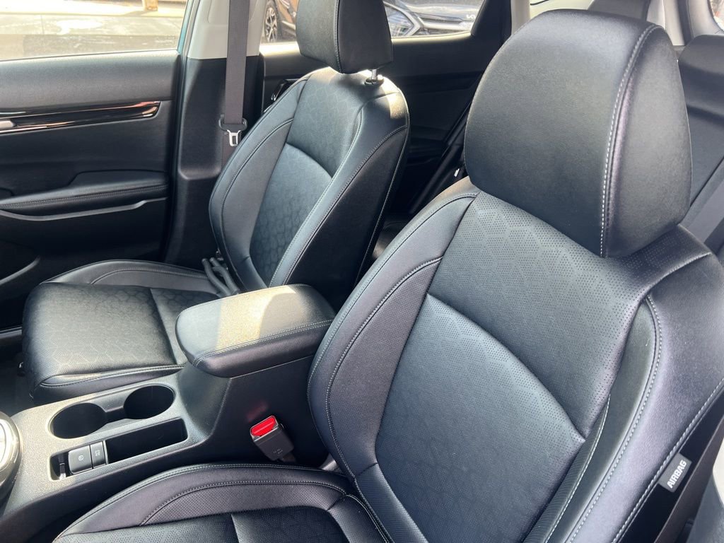 Certified 2024 Kia Seltos SX w/ SX Sunroof Package AWD/4WD image 5