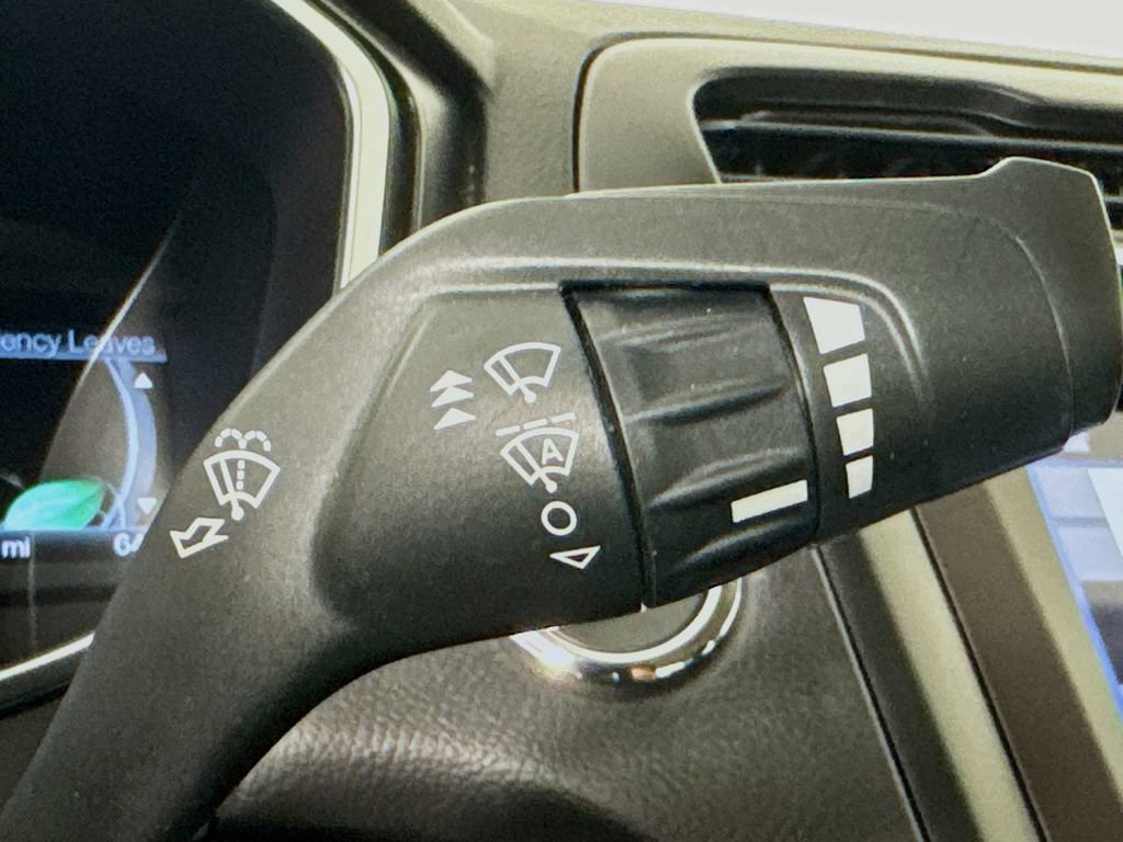 Used 2019 Ford Fusion Titanium FWD image 14