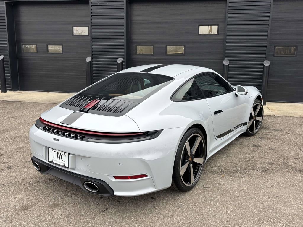 New 2026 Porsche 911 Carrera image 10