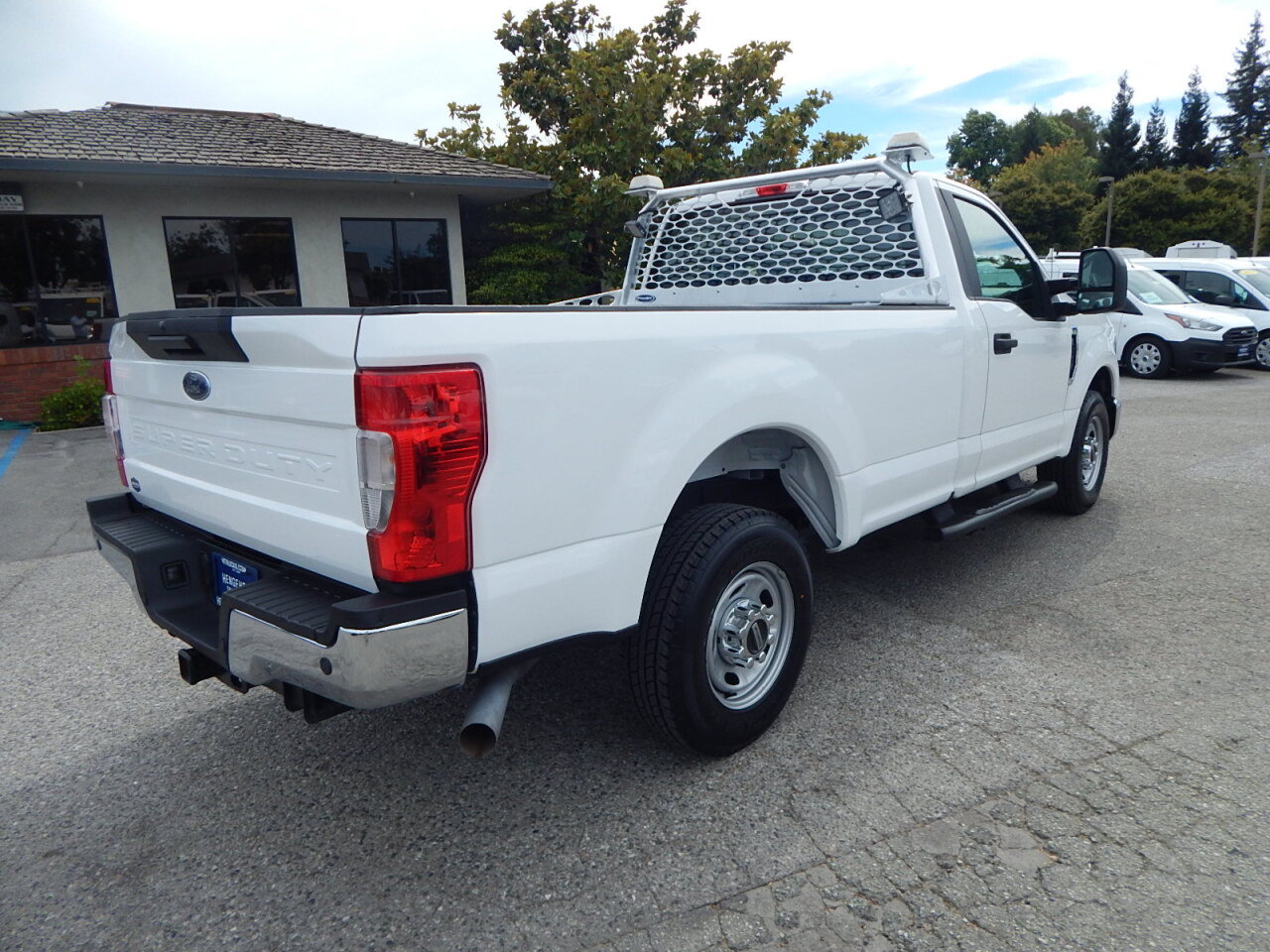 Used 2021 Ford F250 XL w/ Power Equipment Group RWD image 8