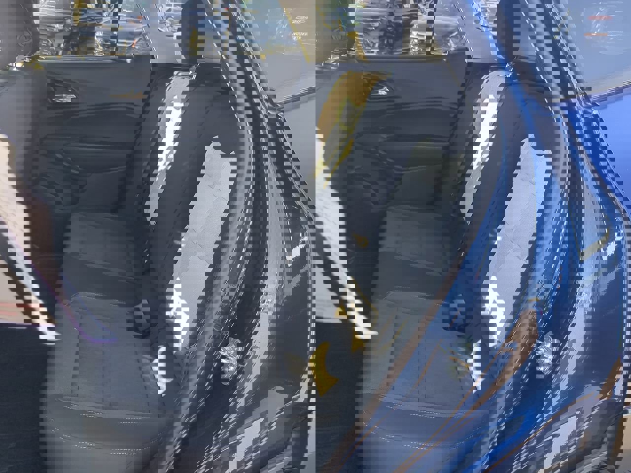 Used 2024 Chevrolet Trax LS w/ LS Convenience Package image 12