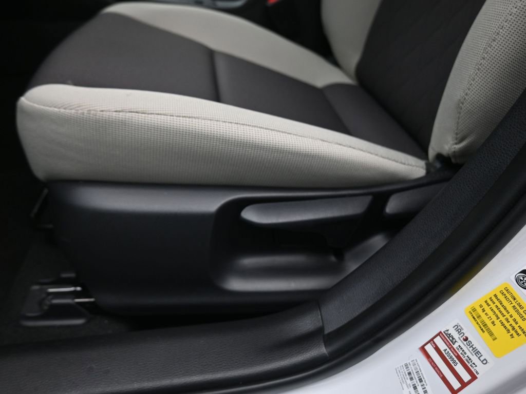 Used 2025 Toyota Corolla LE image 13