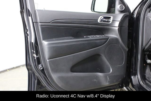 Used 2021 Jeep Grand Cherokee Laredo X AWD/4WD image 17