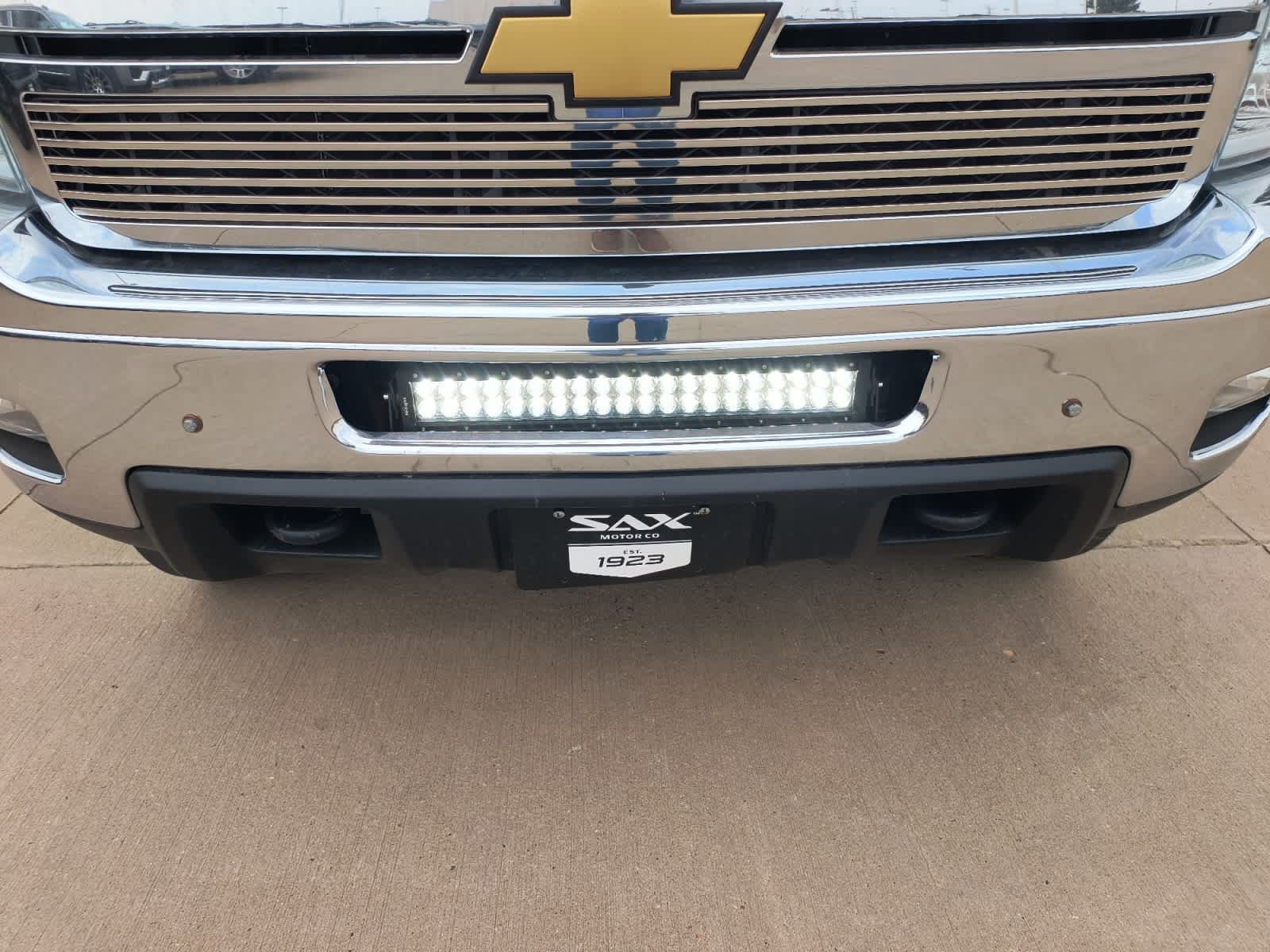 Used 2012 Chevrolet Silverado 2500 LT w/ Interior Plus Package AWD/4WD image 16