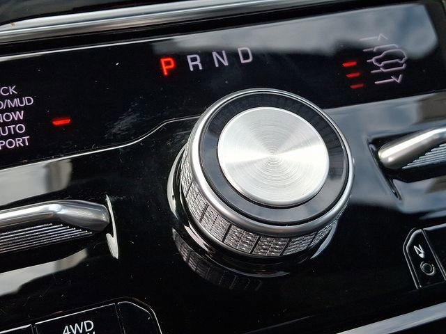 Used 2023 Jeep Grand Cherokee Summit image 14