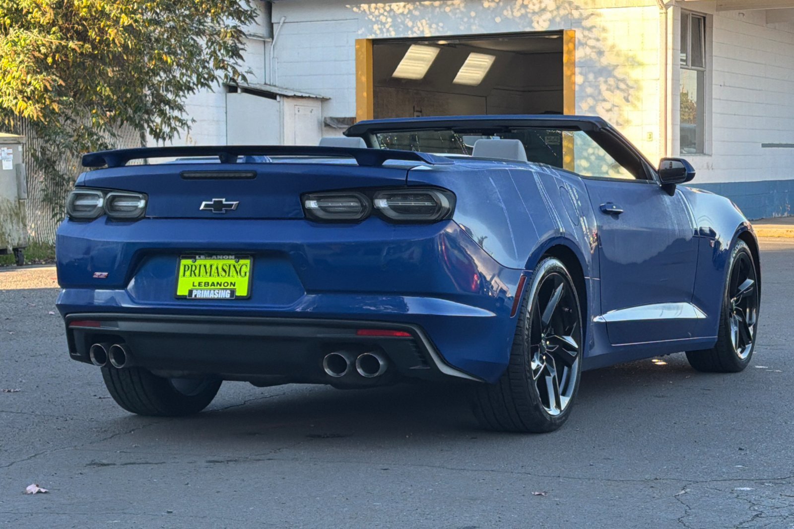 Used 2021 Chevrolet Camaro SS RWD image 4
