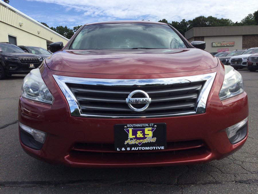 Used 2015 Nissan Altima 2.5 S w/ Power Driver Seat Package FWD image 4
