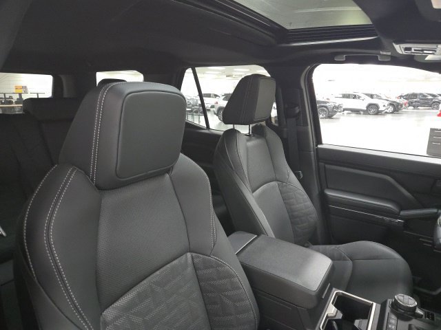 New 2026 Toyota 4Runner TRD Off-Road Premium AWD/4WD image 10