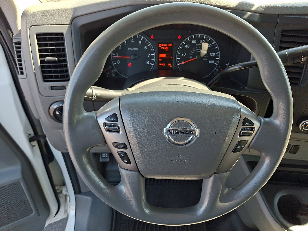 Used 2018 Nissan NV 2500 SV RWD image 19