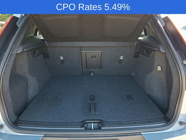 Certified 2023 Volvo XC40 B5 Ultimate w/ Climate Package AWD/4WD image 32