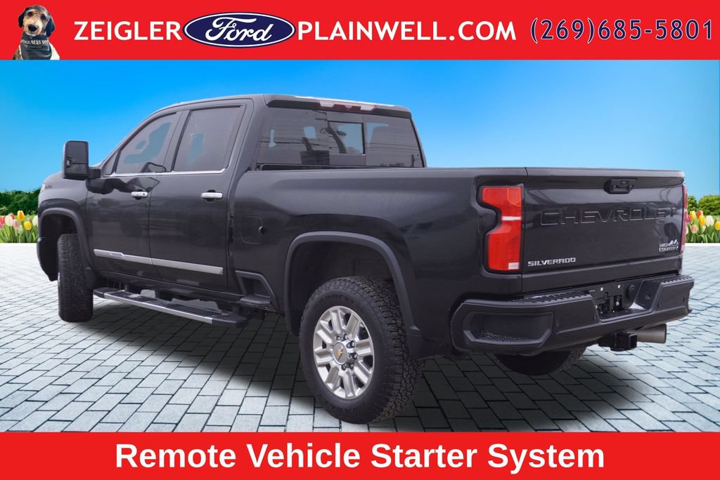 Used 2024 Chevrolet Silverado 2500 High Country AWD/4WD image 5