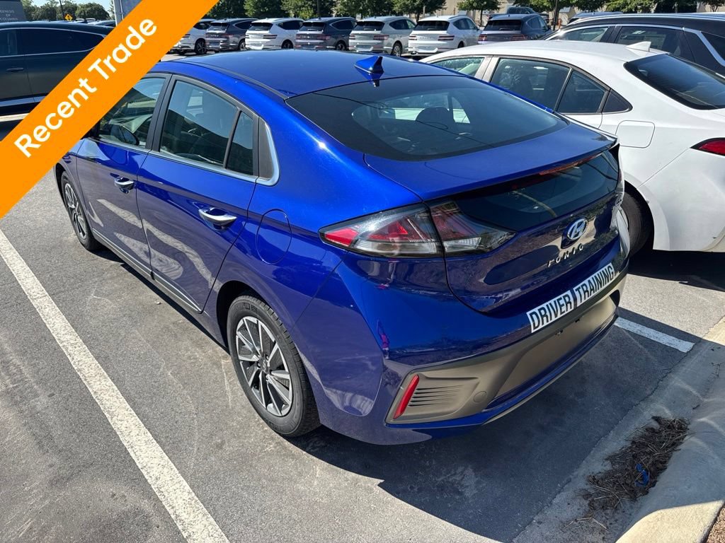 Used 2021 Hyundai Ioniq Limited FWD image 4