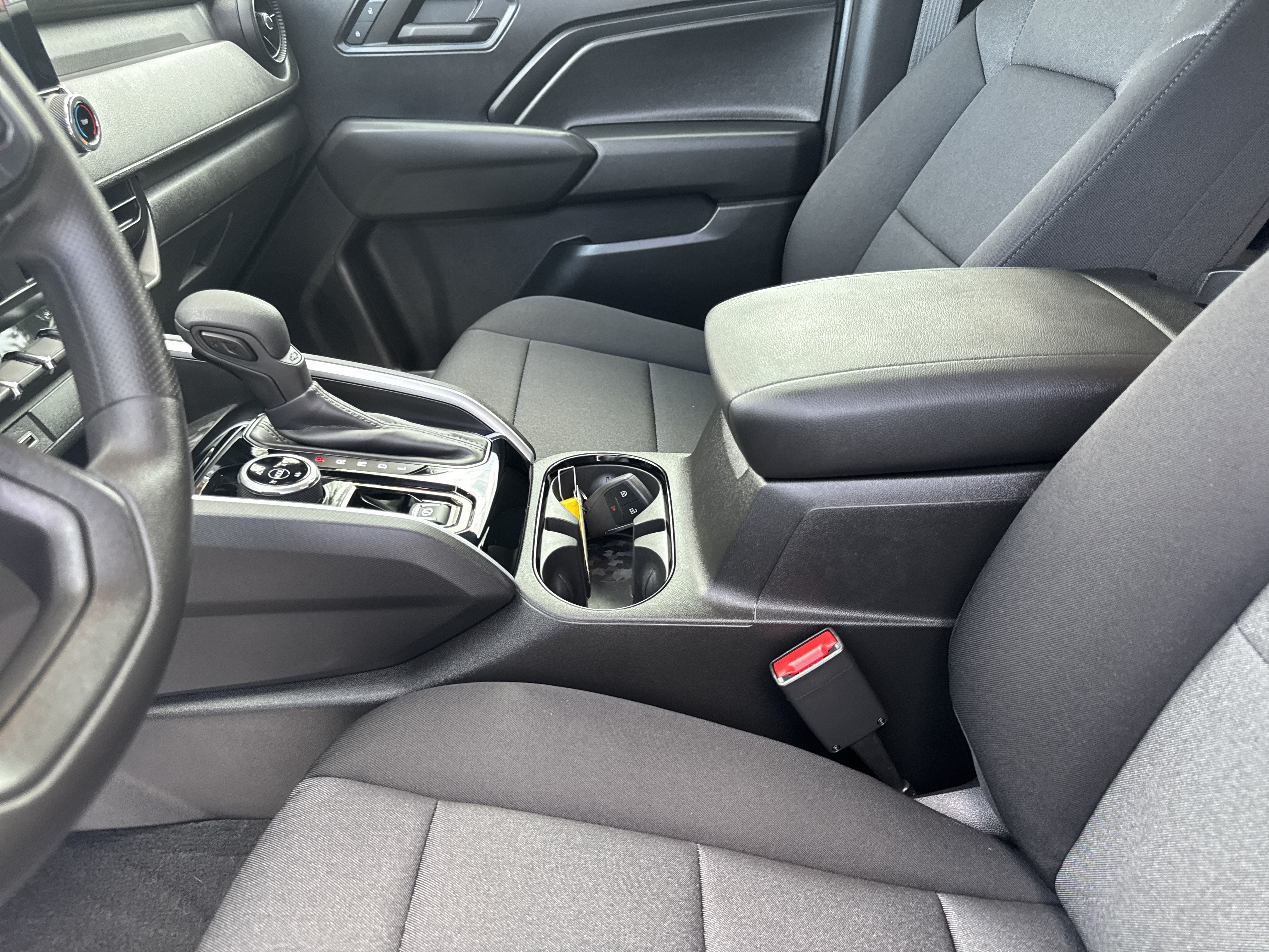 Certified 2024 Chevrolet Colorado Trail Boss w/ LPO, Dark Essentials Package AWD/4WD image 22