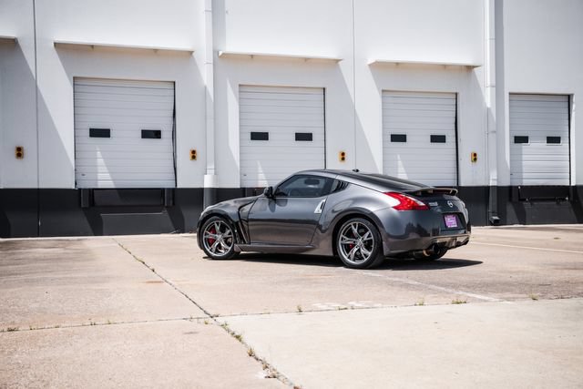 Used 2010 Nissan 370Z Touring w/ Sport Pkg RWD image 16