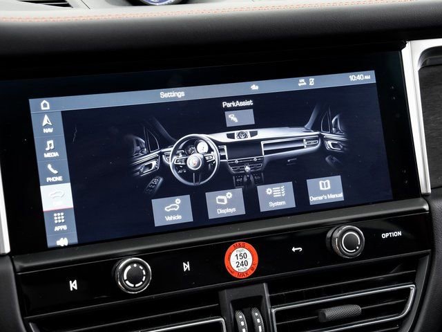 Certified 2024 Porsche Macan GTS image 20
