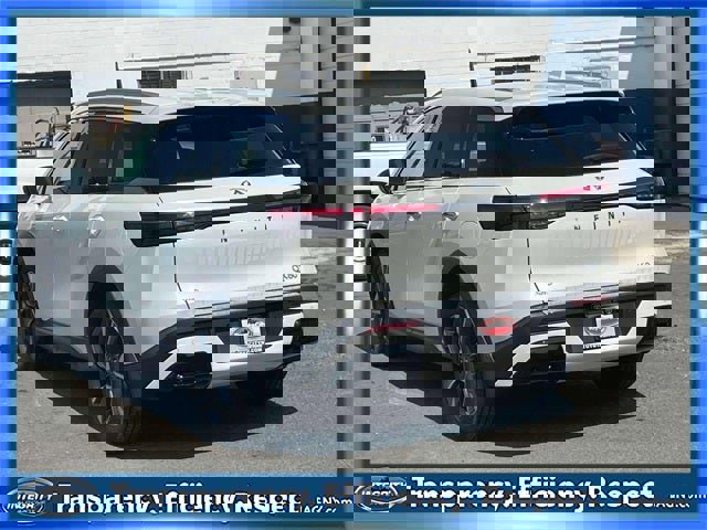 Used 2023 INFINITI QX60 Luxe w/ Cargo Package image 8