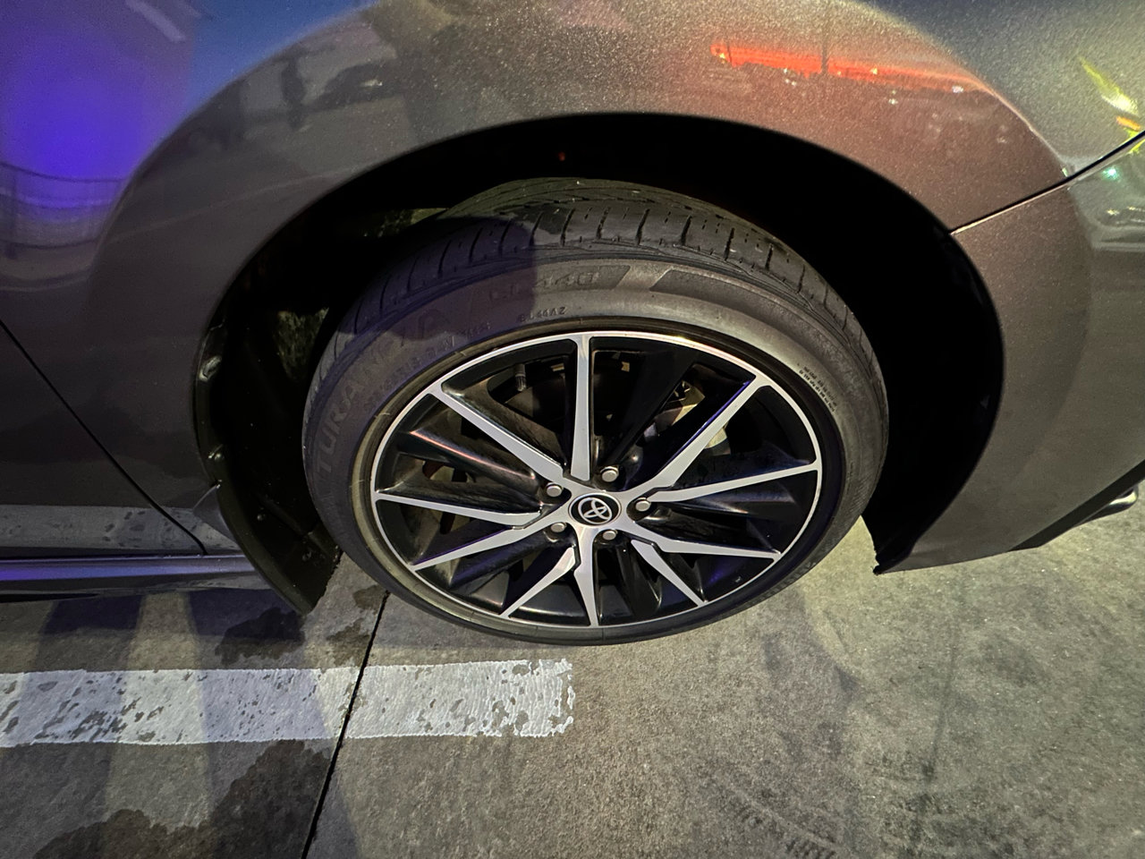 Used 2023 Toyota Camry SE image 30