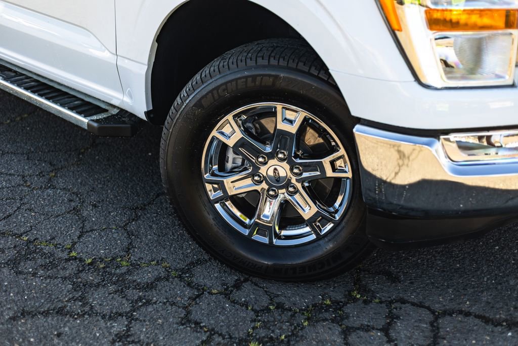 Used 2022 Ford F150 XLT w/ XTR Package image 4