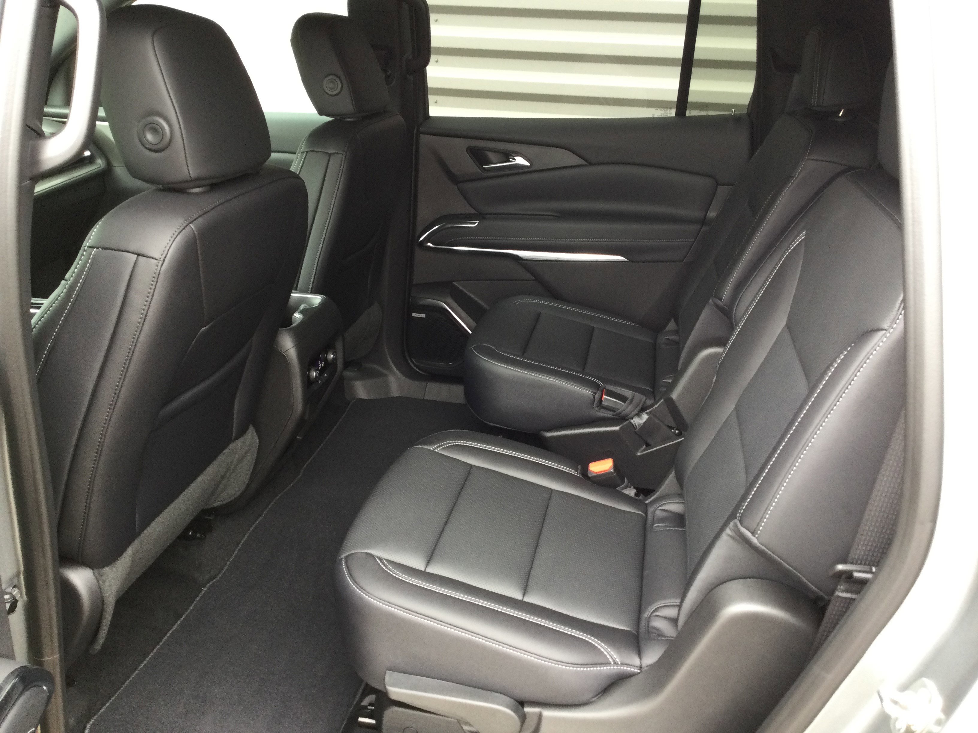 New 2026 Chevrolet Traverse LT w/ Enhanced Driving Package image 6