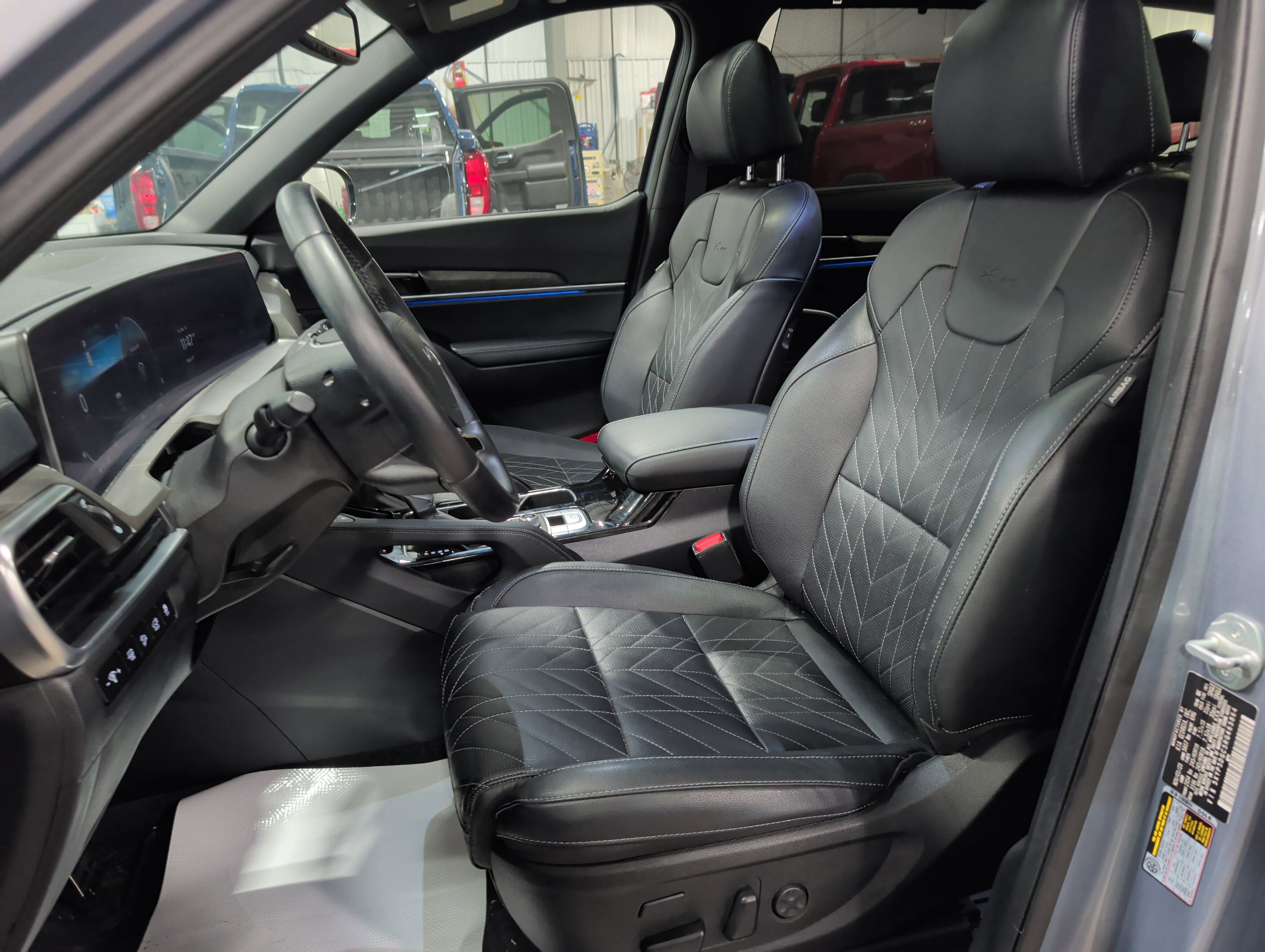 Used 2024 Kia Telluride SX X-Pro image 7