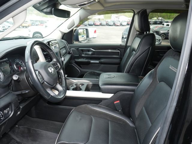 Used 2022 RAM 1500 Laramie AWD/4WD image 2