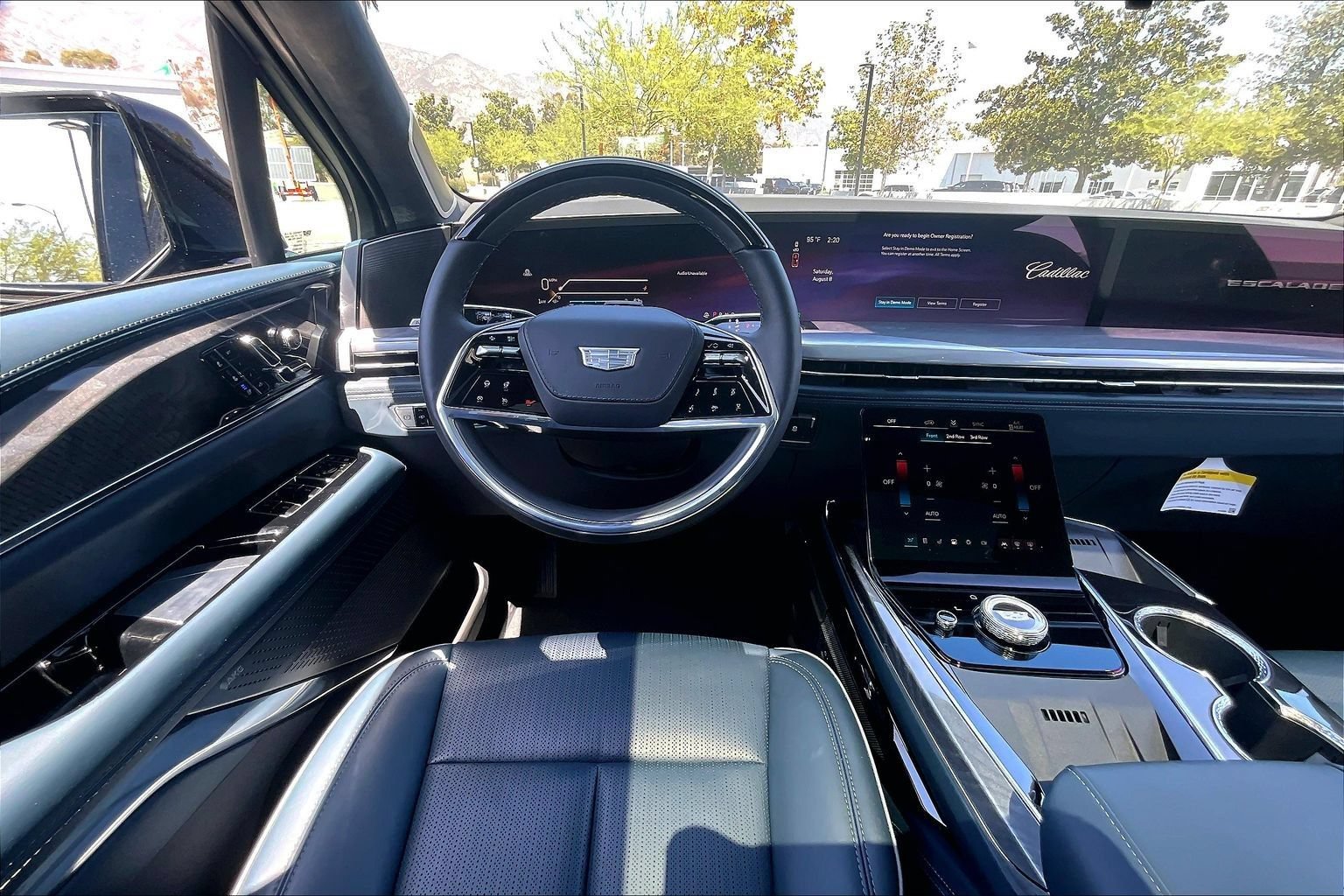 New 2026 Cadillac Escalade IQ Sport 2 w/ LPO, ONYX Package AWD/4WD image 23