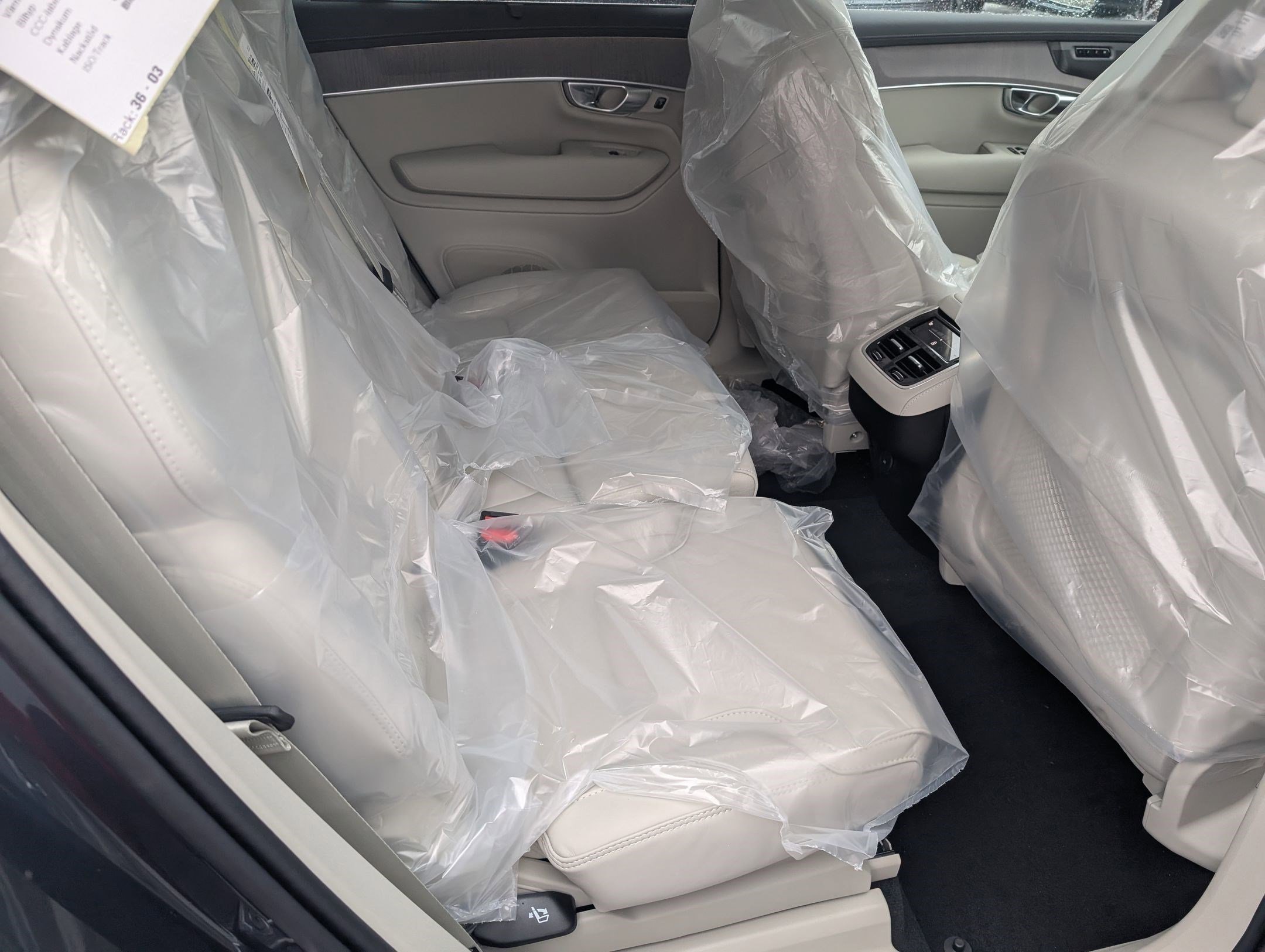 New 2026 Volvo XC90 B5 Ultra w/ Protection Package Premier image 27