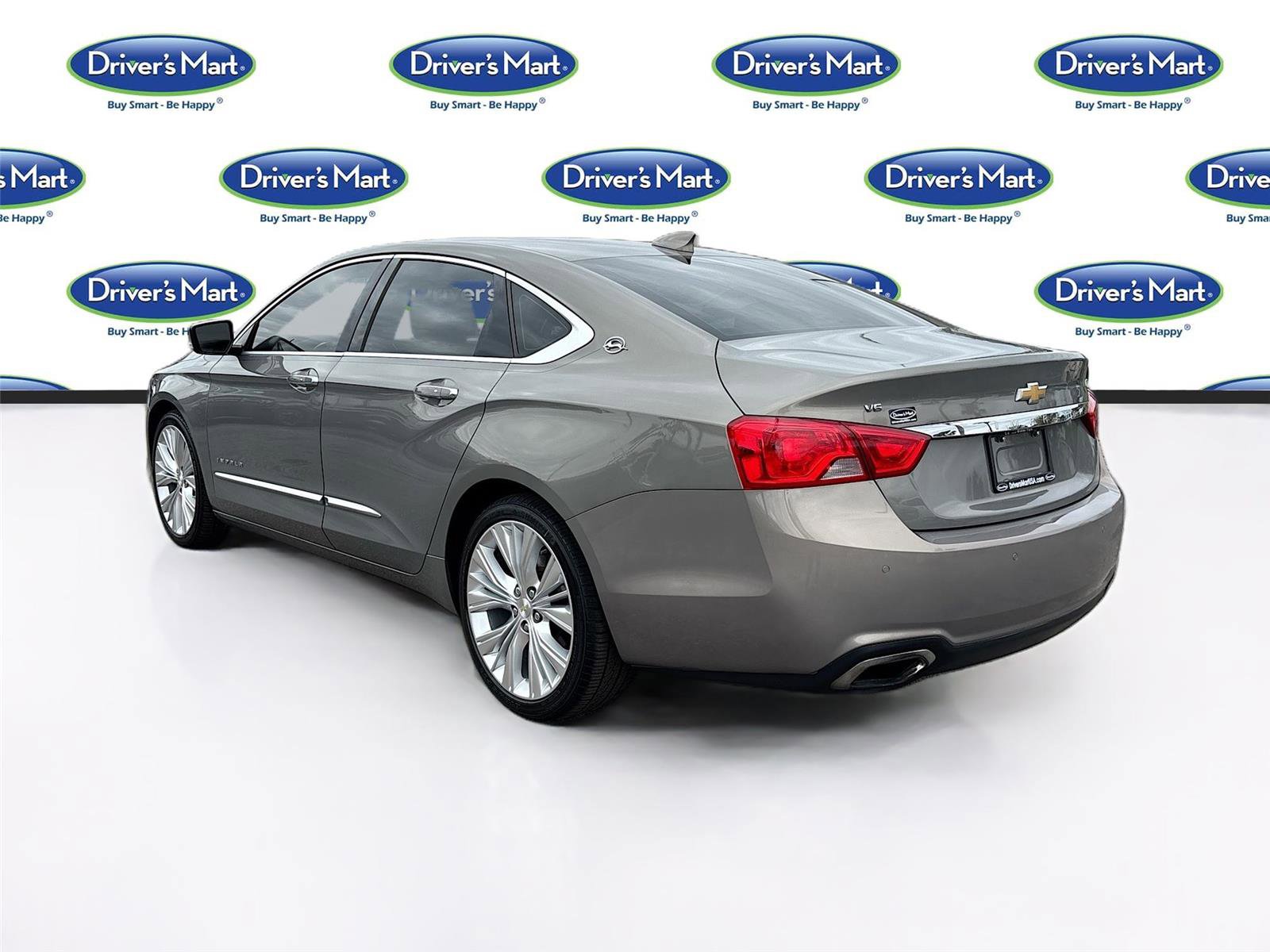 Used 2018 Chevrolet Impala Premier w/ Premier Confidence Package image 5