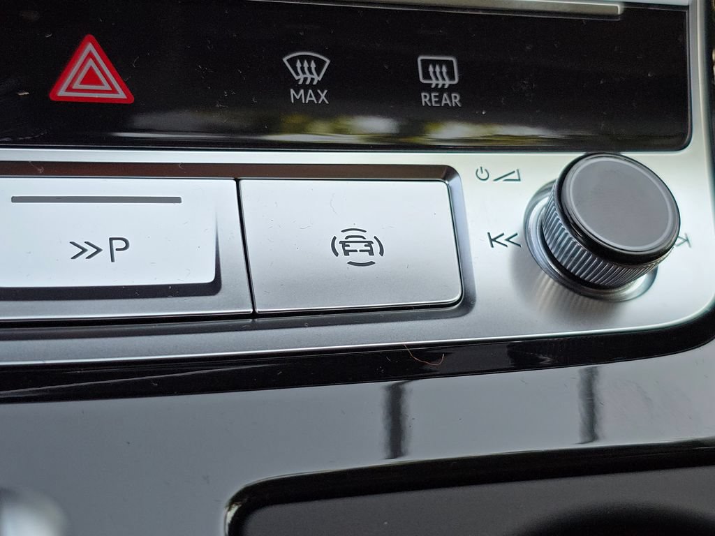 New 2026 Audi Q8 Prestige AWD/4WD image 34