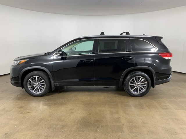 Used 2018 Toyota Highlander XLE image 37