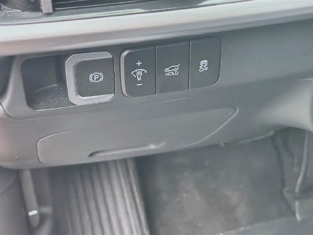 Certified 2026 Hyundai Santa Fe SEL FWD image 11