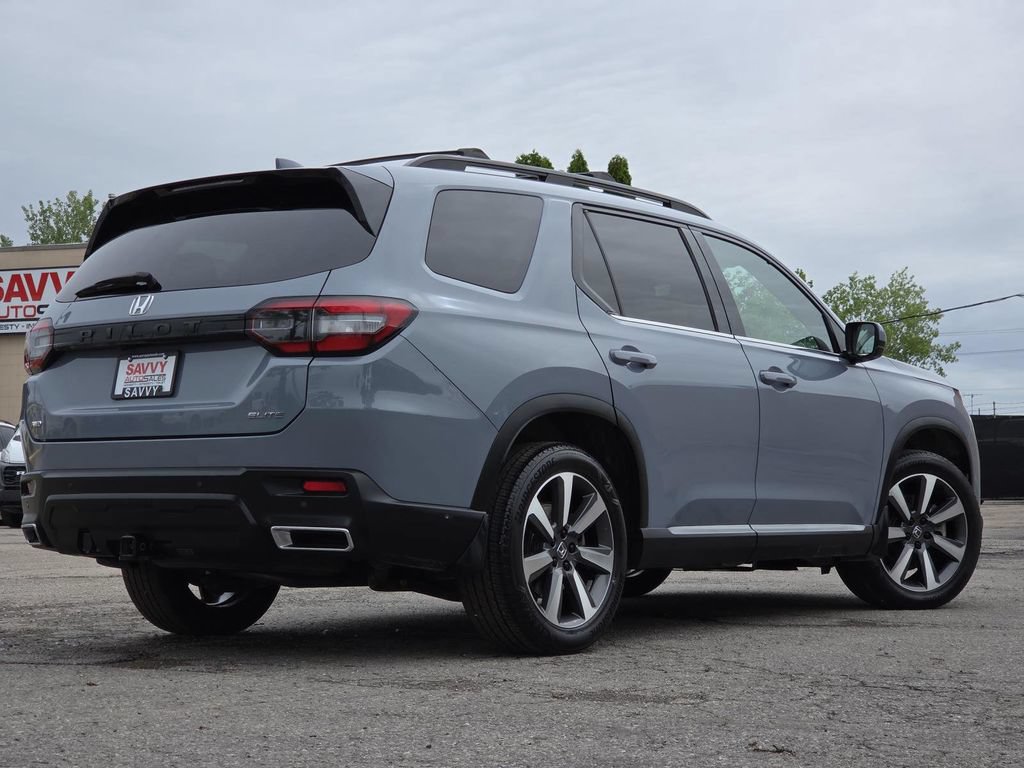 Used 2024 Honda Pilot Elite image 19