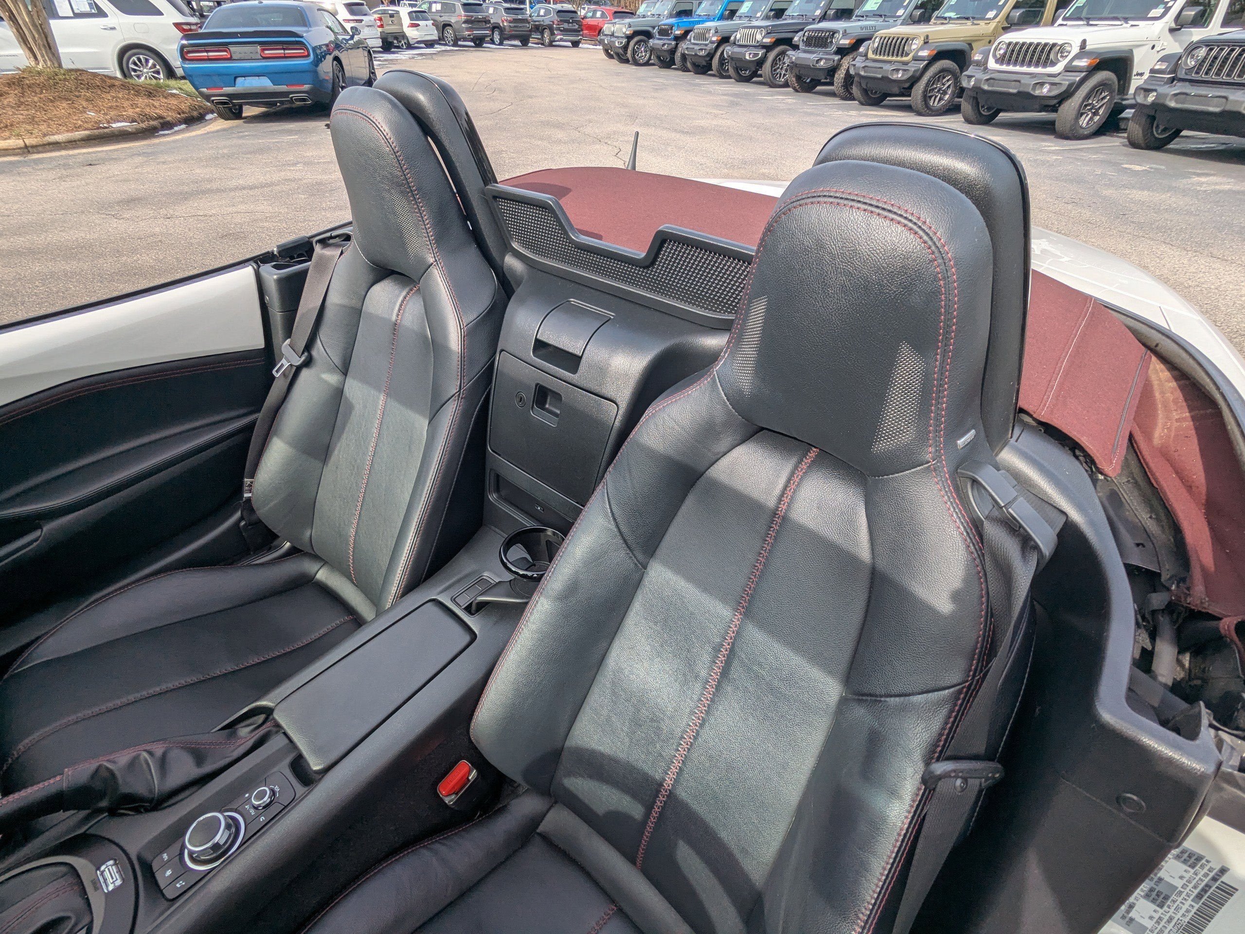 Used 2018 MAZDA MX-5 Miata Grand Touring image 10