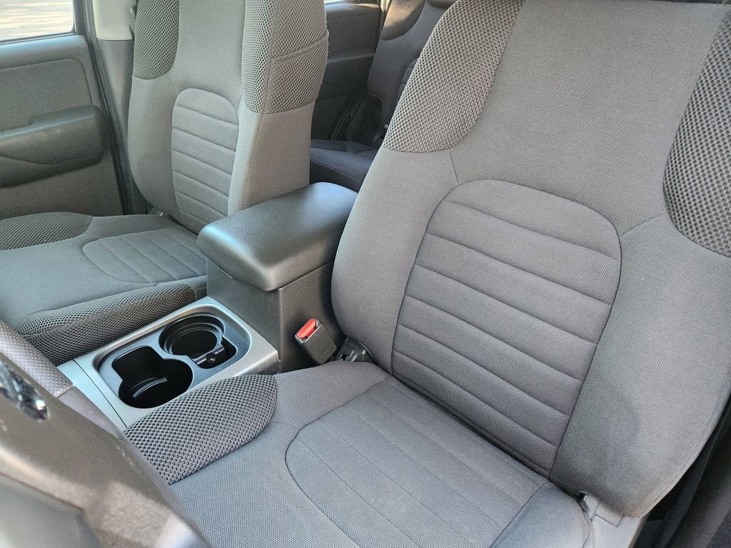 Used 2010 Nissan Pathfinder S image 8