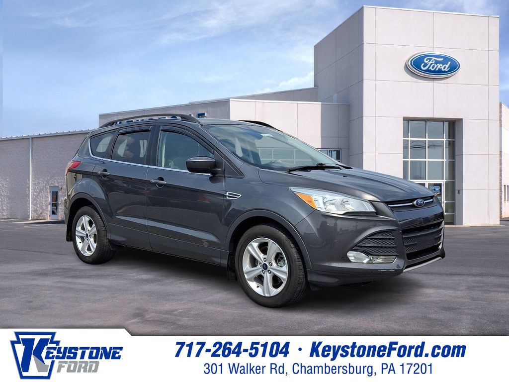 Used 2016 Ford Escape SE w/ Equipment Group 201A AWD/4WD image 1