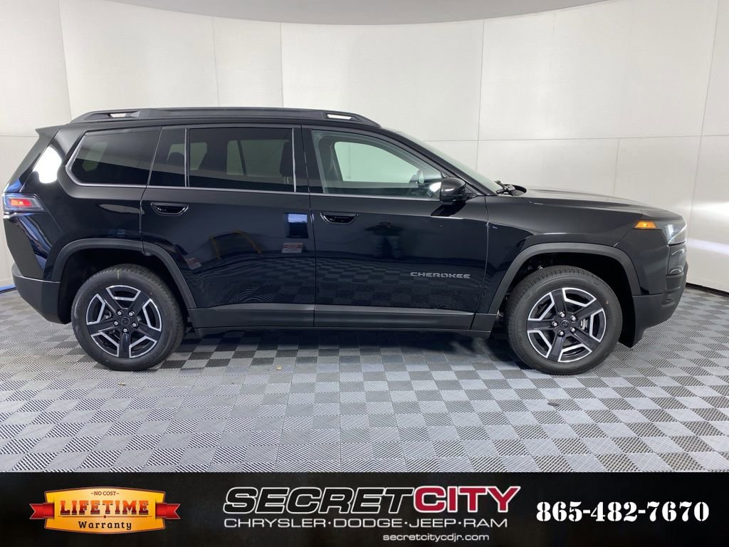 New 2026 Jeep Cherokee Laredo image 8