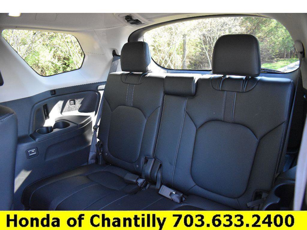 Used 2025 Honda Pilot EX-L image 30
