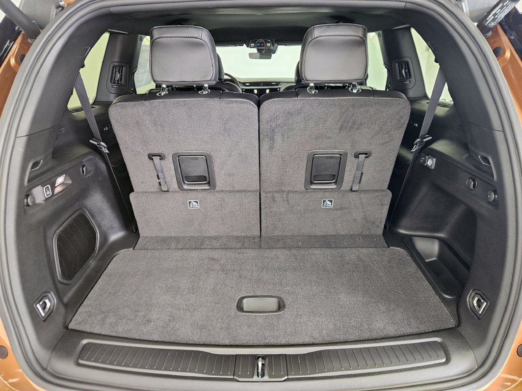 New 2026 Jeep Grand Cherokee L Limited AWD/4WD image 7