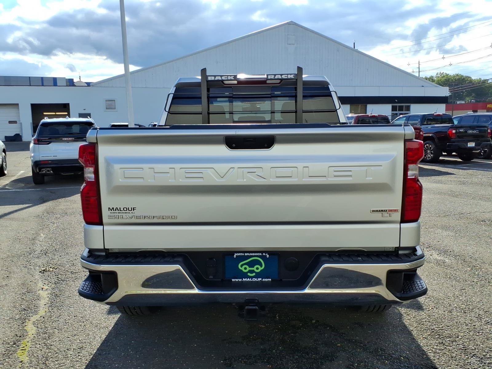 Certified 2021 Chevrolet Silverado 1500 LT w/ Convenience Package II AWD/4WD image 5