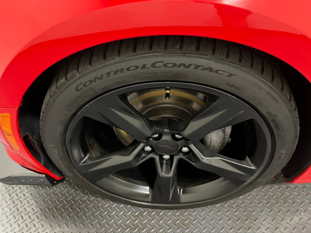 Used 2018 Chevrolet Camaro SS image 20