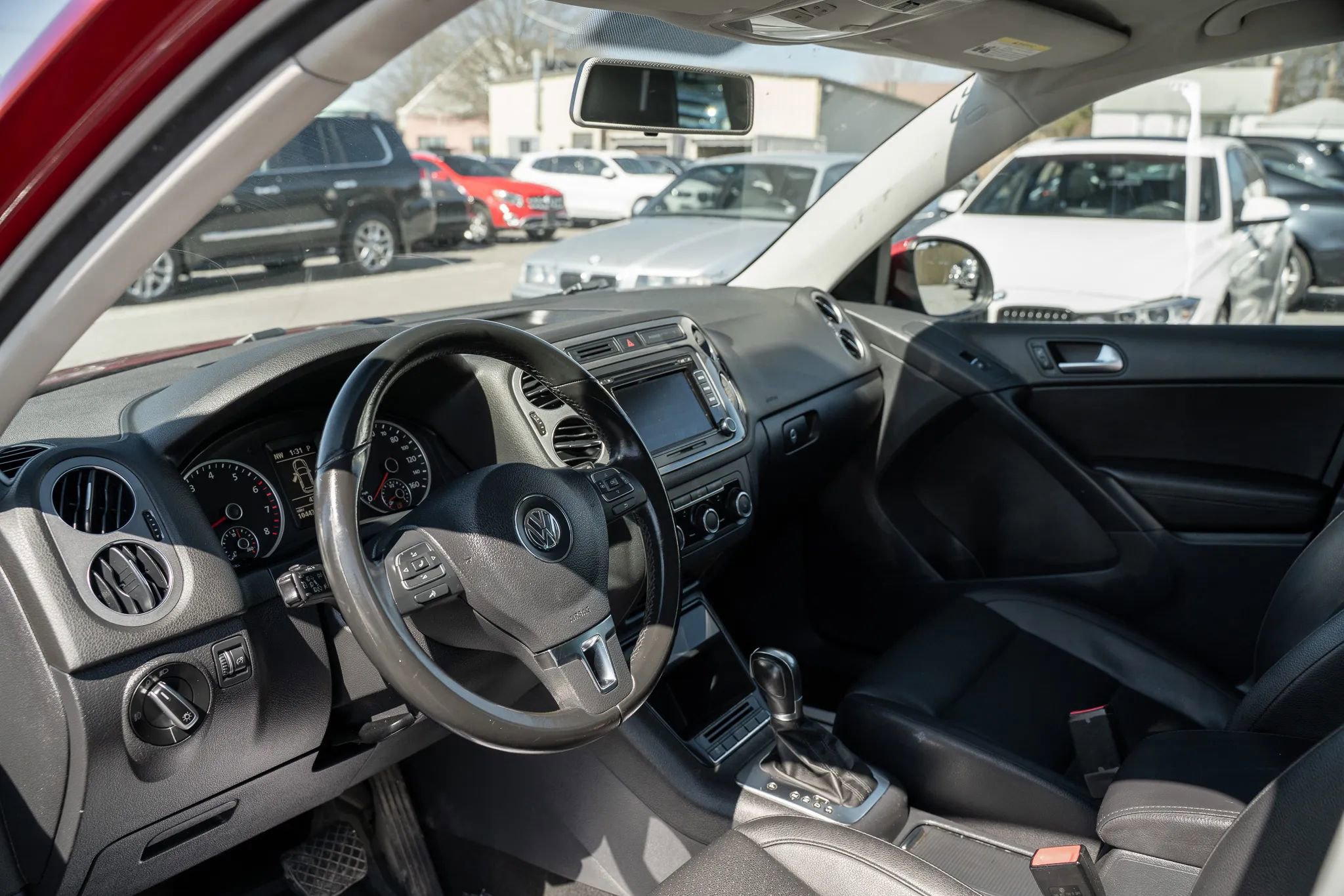 Used 2012 Volkswagen Tiguan S FWD image 6