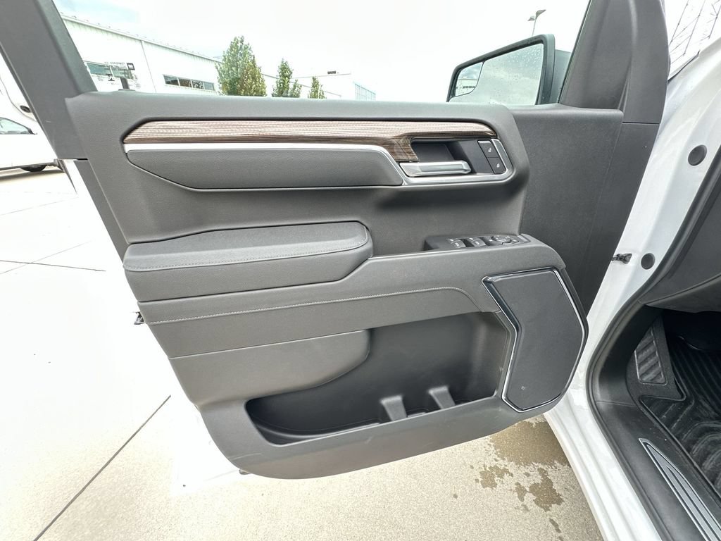 New 2026 Chevrolet Silverado 1500 LT AWD/4WD image 21