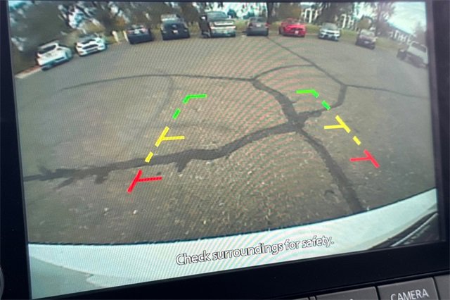 Used 2025 Nissan Sentra SV image 27