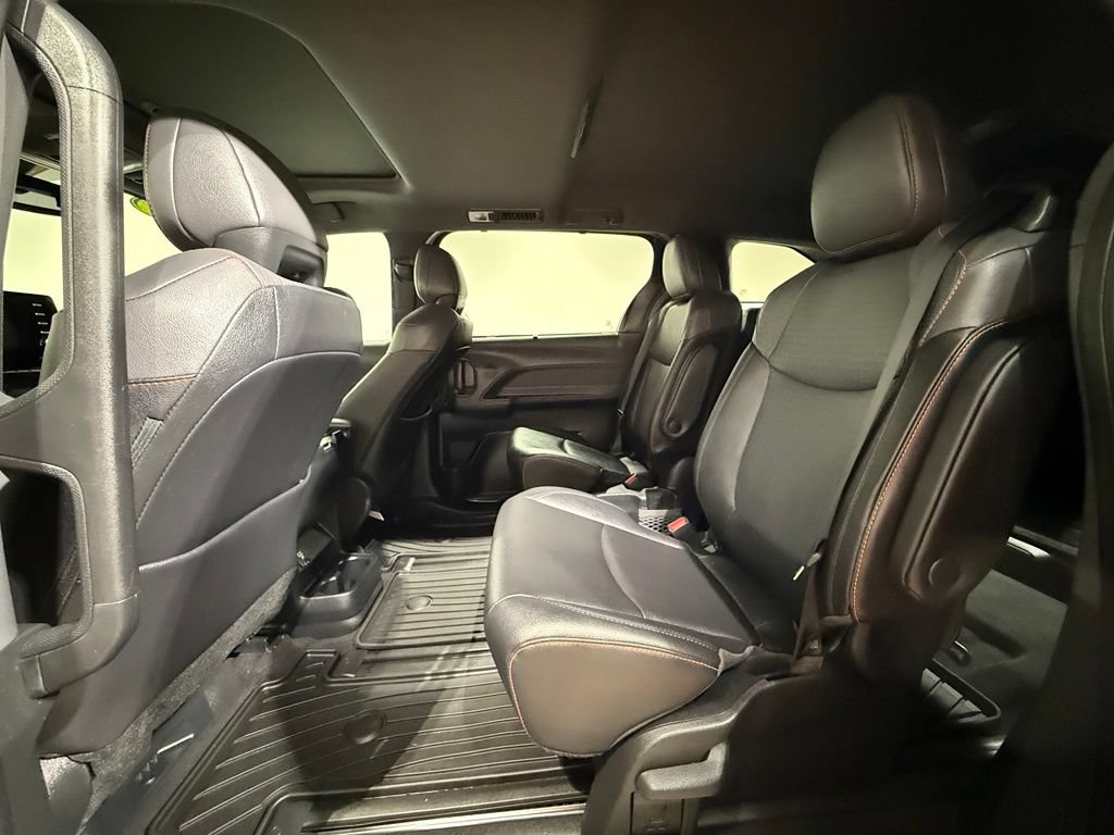 Certified 2023 Toyota Sienna XSE w/ XSE Plus Package AWD/4WD image 20